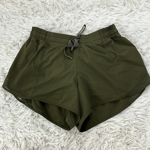 Lululemon Hotty Hot Short Military Green - Picture 1 of 6